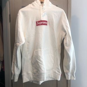 Supreme Hoodie
